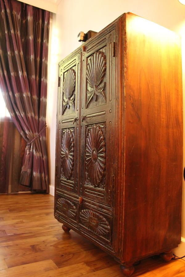 Villa Angelique - Hotel Classe Monument Historique Saint-Denis Eksteriør bilde