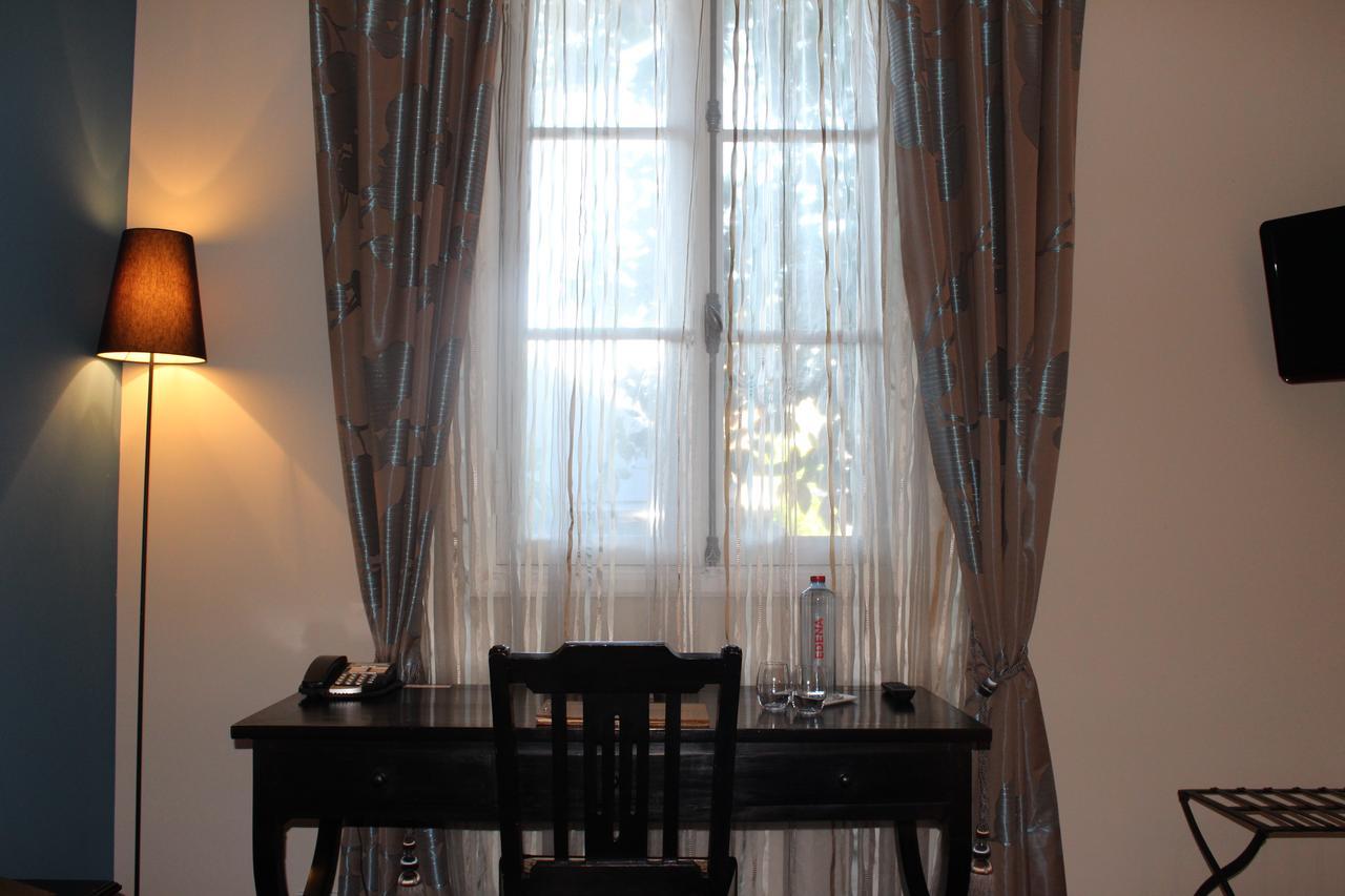 Villa Angelique - Hotel Classe Monument Historique Saint-Denis Eksteriør bilde